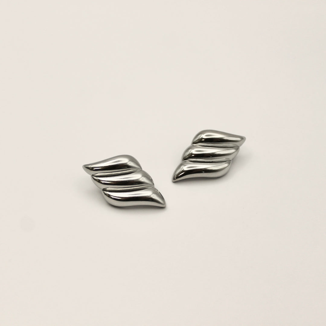 WINGS SILVER OORBELLEN