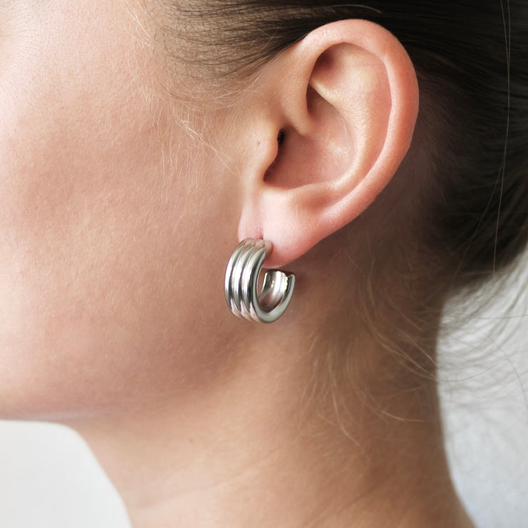 MINI TRIPLE OORBELLEN ZILVER