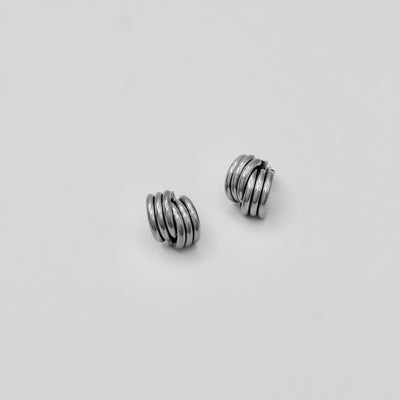 STUD CHIC OORBELLEN ZILVER