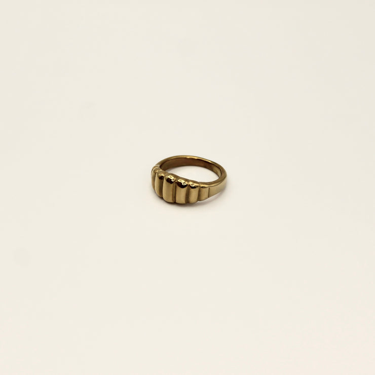 CHUNKY RIB RING